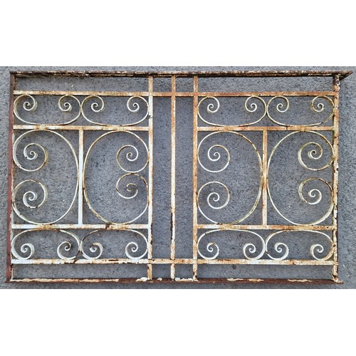 1099 - Antique cast iron railing with spearpoint finials,83cm high x 256cm wide, together with a further ir... 