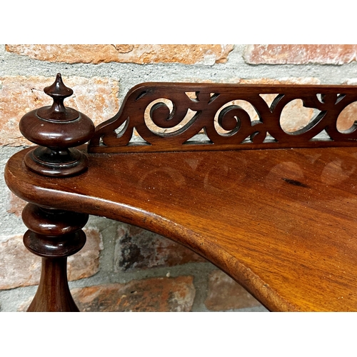 2354 - Victorian mahogany four tier whatnot, H 134cm x W 68cm, together with a further Victorian mahogany s... 