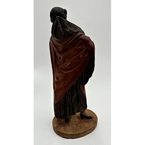 171 - Henri Bargas (fl. 1920-1930) - Standing lady in an exotic robe, polychrome terracotta statue, signed... 