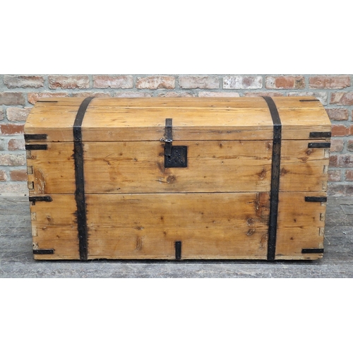 2388 - Large vintage metal bound pine dome top trunk with twin carry handles and rising lid, H 70cm x W 134... 