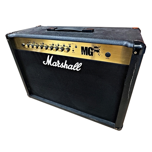 418 - Marshall MG 100FX guitar amp