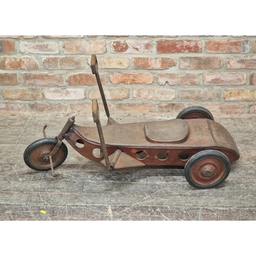 276 - Vintage mid century hand operated tin plate child's tricycle with working wheels, H 45cm x W 97cm x ... 