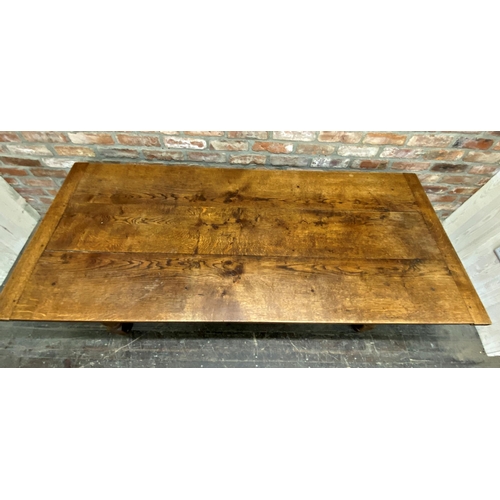 1274 - 18th century and later oak refectory table with plank top, good gun barrel legs, H frame stretcher a... 