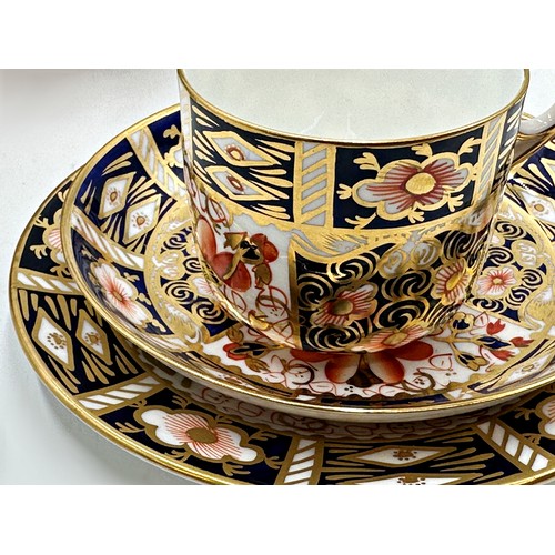 2178 - Part Royal Crown Derby 2451 Imari pattern tea service, comprising six cups, six saucers, six small p... 