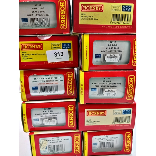 350 - Collection of boxed Hornby 00 Gauge Trains. To include R2918, R3305, R2889, R2850, R2743, R3239, R29... 