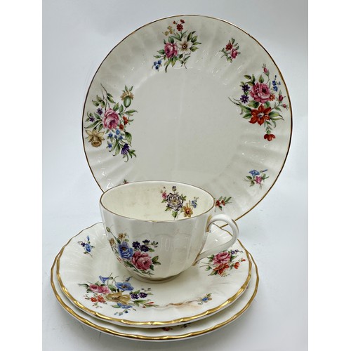 2178 - Part Royal Crown Derby 2451 Imari pattern tea service, comprising six cups, six saucers, six small p... 