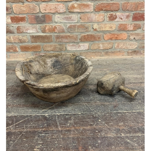 2300 - Early Large Treen Dairy Bowl With Similar Period Sculptors Mallet (2)