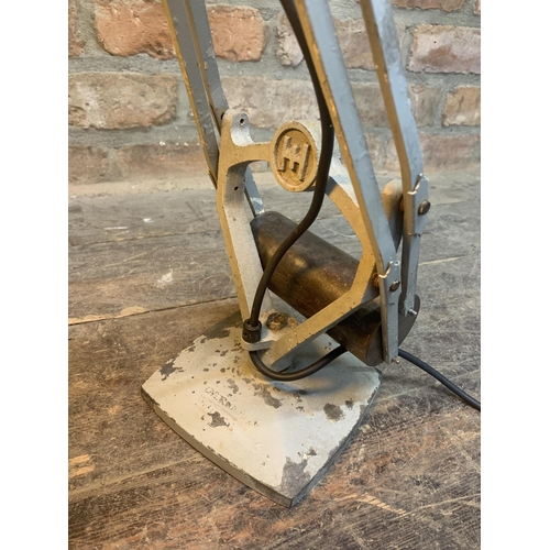 1092 - Hadrill and Horstmann Industrial Inspection Magnifying Lamp 'plus-light', with counterbalance weight... 