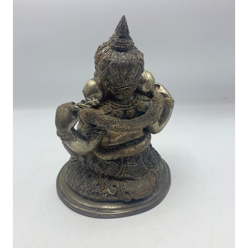 2260 - Good quality antique bronze sculpture of Ganesh, H 23cm