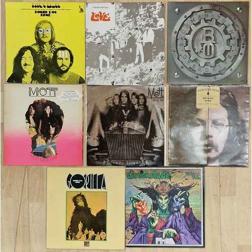 164 - Vinyl - Collection of records to include Captain Beefheart, The Beatles, The Who, Crosby, Stills, Na... 