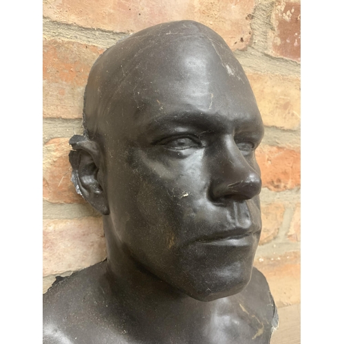 212 - Unusual fibreglass death type mask of Matt Damon, 35cm high