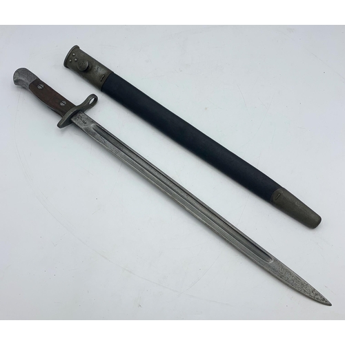 2412 - First World War Remington model 1913 bayonet, the fullered blade stamped '1913 Remington 5 16' to th... 