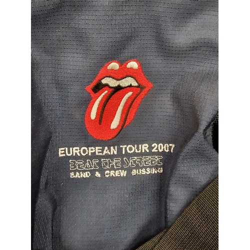 29 - Rolling Stones European Tour 2007 Beat The Street, Band and Crew soft suitcase with collapsible hand... 