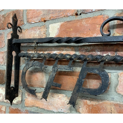 1035 - Good Victorian wrought iron hanging locksmiths sign, with barley twist bracket with hanging key with... 