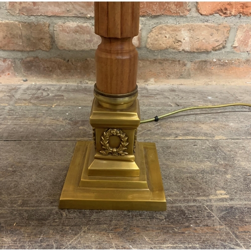 1117 - Unusual brass and treen Corinthian column table lamp, 80cm high