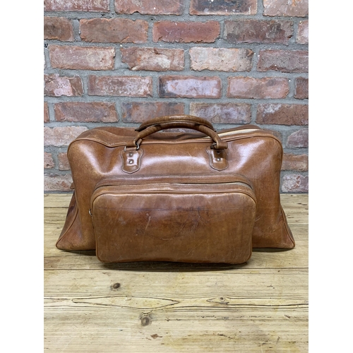 2449 - Good quality vintage brown leather carry bag