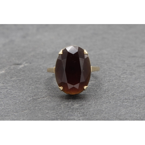 79 - 9ct garnet cocktail ring, size M, 4.7g