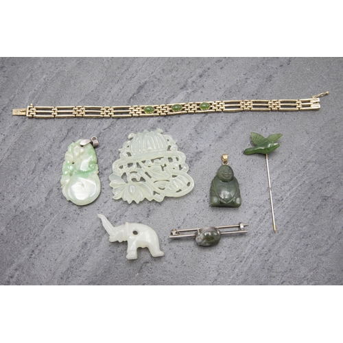 108 - A collection of seven jade jewellery pieces, to include two pendants, bracelet, brooch, stickpin and... 