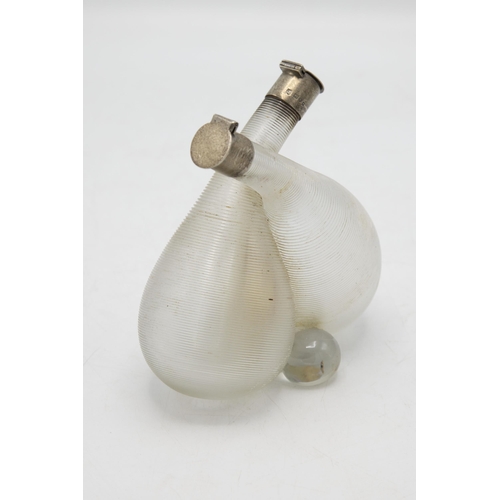 176 - Ribbed glass oil and vinegar bottle with silver top finish, Hukin & Heath, London 1905, H 16cm