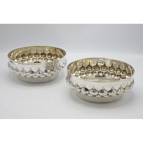 210 - Exceptional pair of Danish silver dishes by Carl I Moinichen, embossed with twin tear drop band, 21c... 