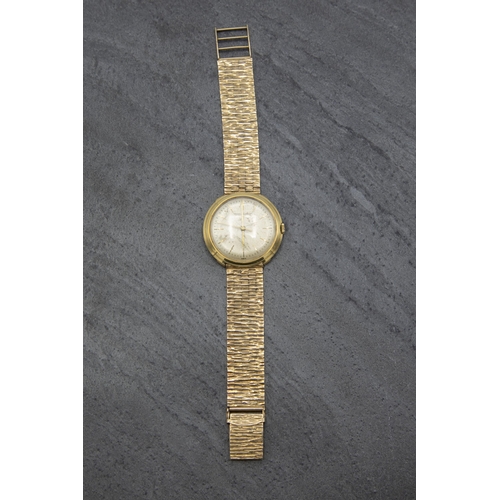 17 - Vintage 18ct Jaeger-Le-Coultre gents dress watch, 35mm case, champagne dial with gilt hands and mark... 