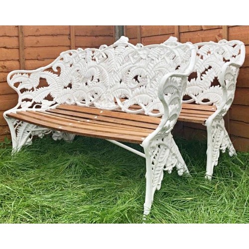 Coalbrookdale - Impressive pair of white painted 19th century cast iron 'Fern and Blackberry' pattern benches with slatted seats, foundry stamped and numbered, H 91cm x W 152cm x D 56cm (2)