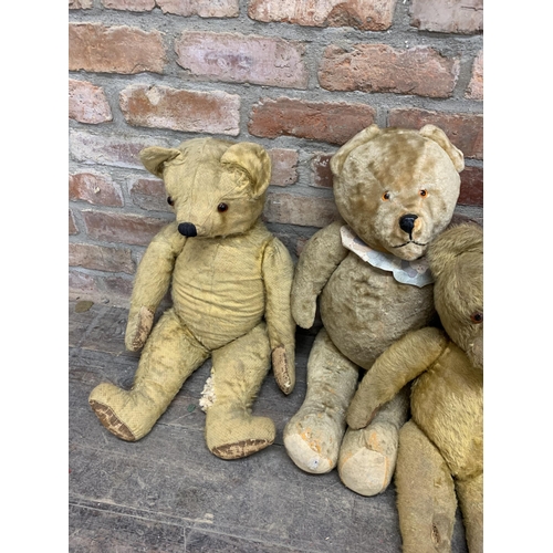 3646 - Quantity of antique and vintage mohair straw filled teddy bears, Largest 75cm, some AF (10)