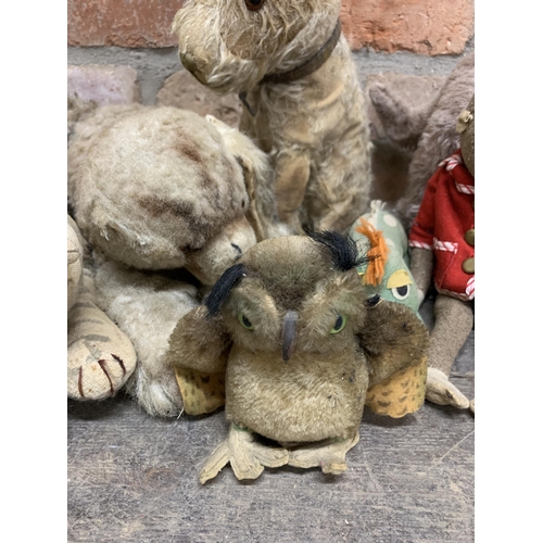 3654 - Quantity of antique and vintage animal related teddys to include kangaroo, tiger and crocodile examp... 