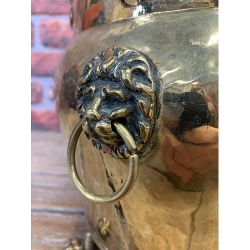 2240 - Large 19th Century Brass Planter Wine cooler, Lion mask ring handles sat upon claw feet, H 22cm W 28... 