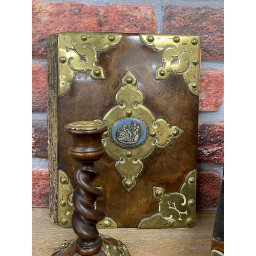 2184 - 19th Century Walnut and Brass matching desk set, comprising of blotter pad, domed letter casket with... 