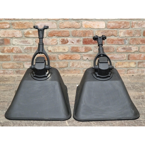 2370 - Pair of painted mid 20th century Adjustaflood industrial lights, reclaimed from Nailsworth Tennis Cl... 