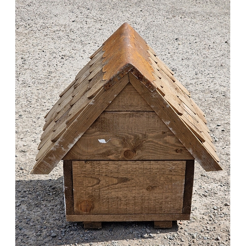 1015 - Provincial bird box with slatted and zinc roof and painted finish, 54cm high x 54cm wide