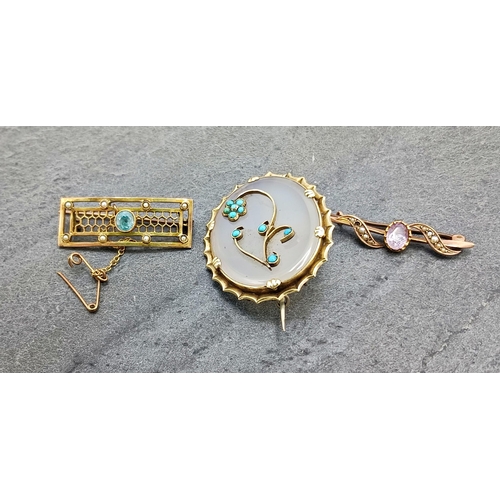 46 - Three 9ct brooches, a Victorian Chalcedony mourning brooch with turquoise and two others 19.9g