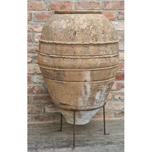 1025 - Good antique terracotta amphora urn, with pressed banding, on bespoke iron stand, 100cm high in tota... 