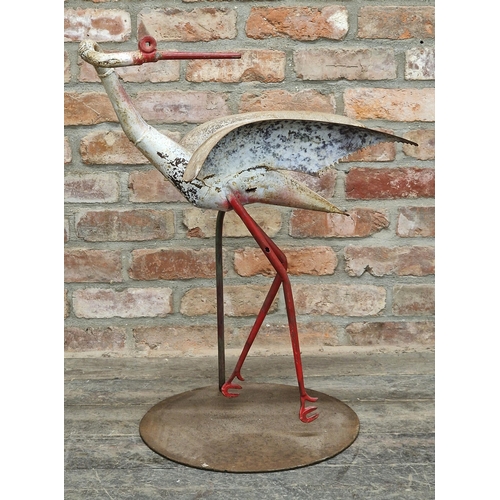 1027 - Interesting industrial painted metal sculpture of a stork, H 81cm x W 64cm