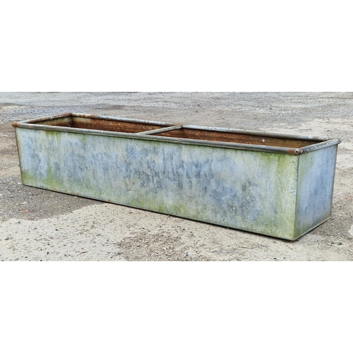 1133 - Vintage galvanised steel trough with rounded edges, H 40cm x W 185cm x D 48cm