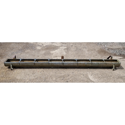 1137 - Vintage galvanised steel feeding trough, H 20cm x W 245cm x D 20cm