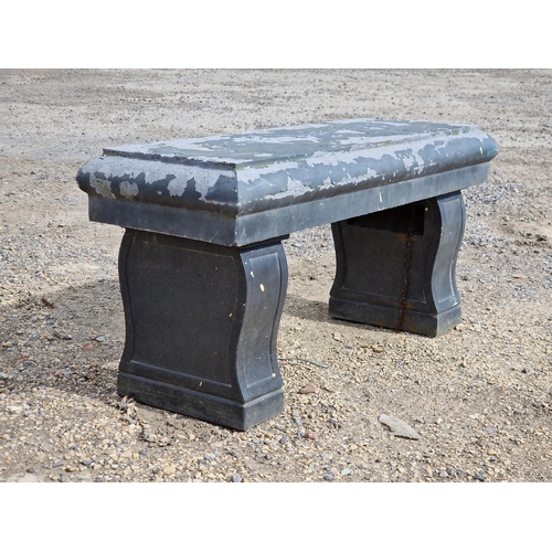 1156 - Composite garden pedestal bench with moulded top, H 48cm x W 95cm