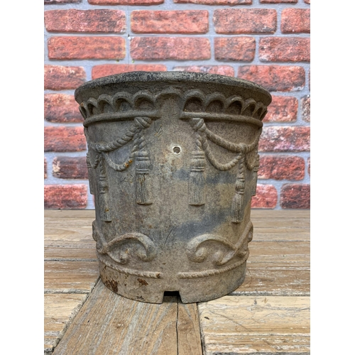 2267 - Cast Iron heavy vintage stand planter H23, W25cm