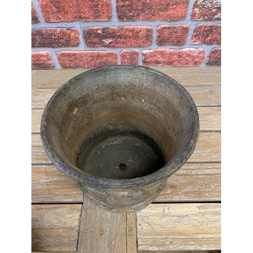 2267 - Cast Iron heavy vintage stand planter H23, W25cm