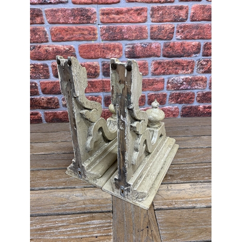 1277 - Pair of Vintage Wooden Corbels H43cm, D37cm