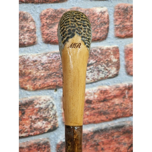 367 - Mark Richards Hand Carved Sportsmans Staff,  Walking Stick with Ashwood type shaft, the top carved i... 