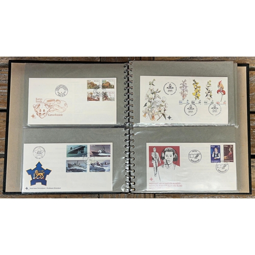 2553 - Large album of GB first day covers 1960-2000 over 100, with an album of GB islands FDCs and a furthe... 