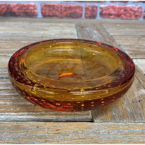 2073 - Whitefriars amber glass dish, 20cm diameter