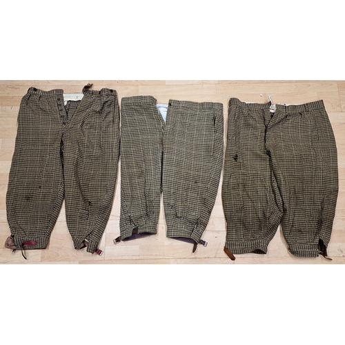 385 - Three pairs of large gents breeks or breeches, with typical checked fabric (3)