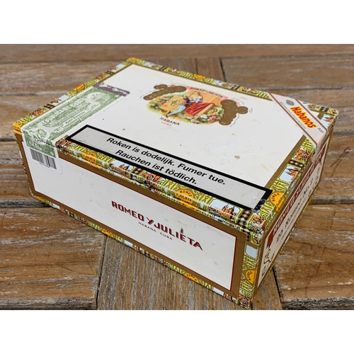 2301 - Romeo y Julieta No.2 tubos cigars, box of sixteen, in original aluminium tubes (16)