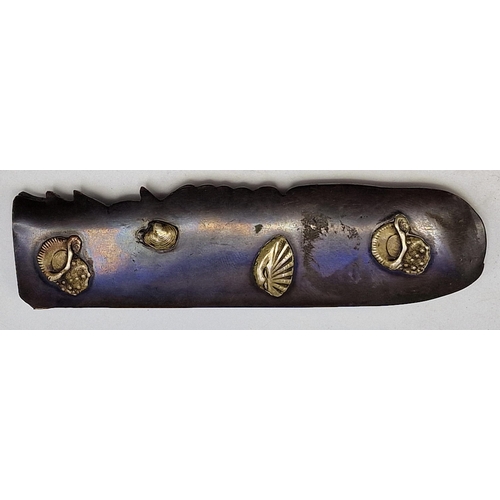 228 - Antique Japanese bronze lobster form handle with inlaid silver Shibayama shells to verso, L 10cm