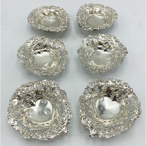 119 - Six (four & two) silver heart shaped pin dishes, on ball feet, 9.5 x 8cm, 3.5oz (6)