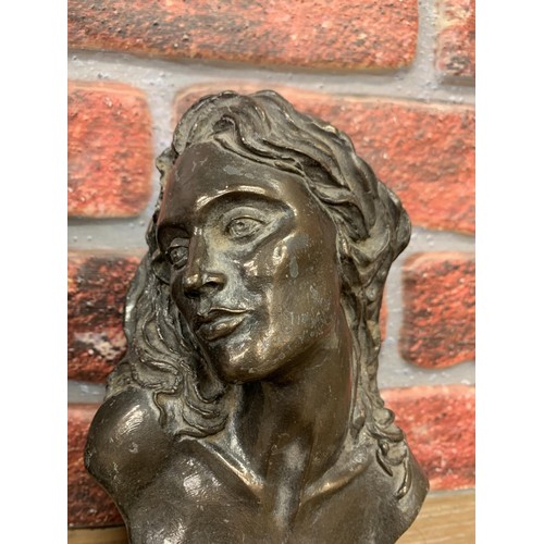 2338 - Pair of cold cast bronze wall plaques, candles holders in the shape of an attractive woman