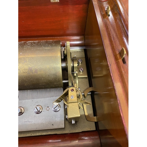 271 - Rare and Impressive Nicole Freres Grand Format fat cylinder music box, No. 34734, the bedplate stamp... 